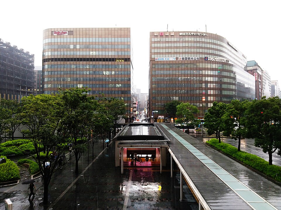 JR博多駅前広場