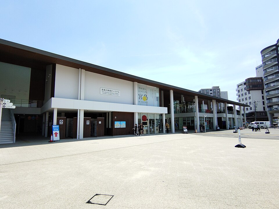 宮島口旅客ターミナル