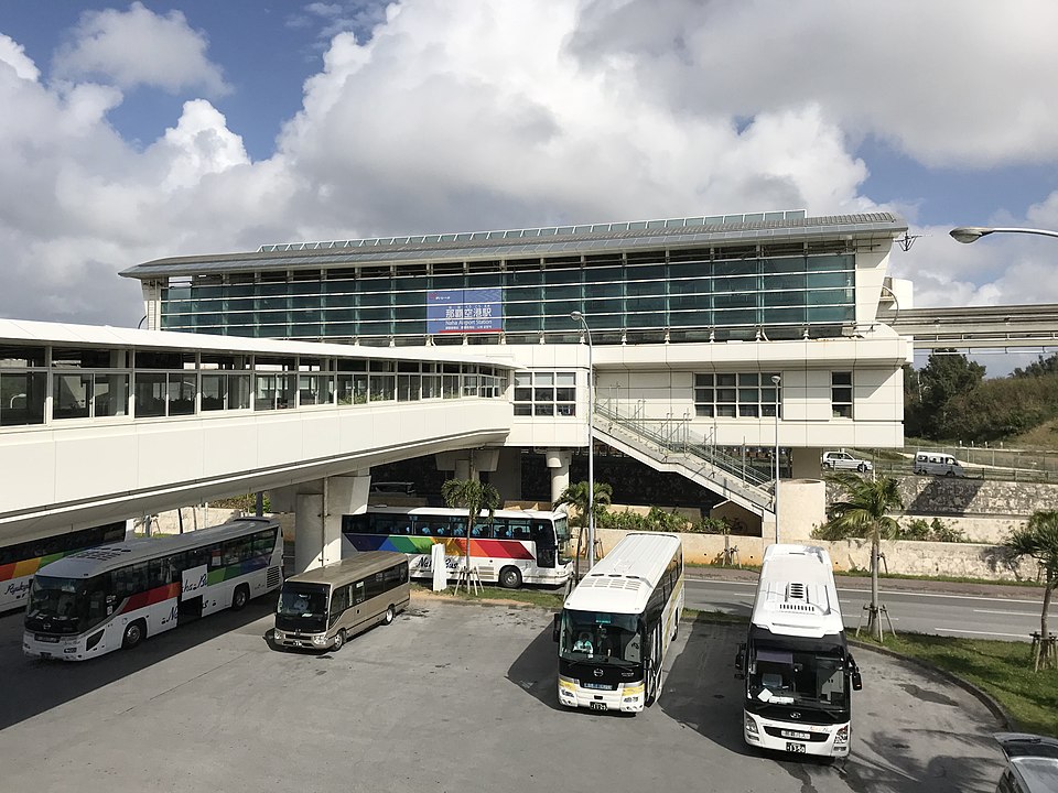 那覇空港駅