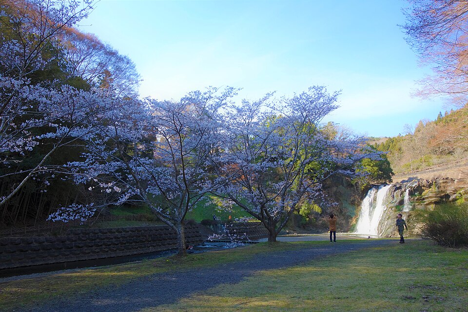 龍門の滝